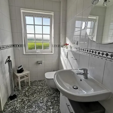 Apartment Fewo 660 Erdgeschoss In Burhave